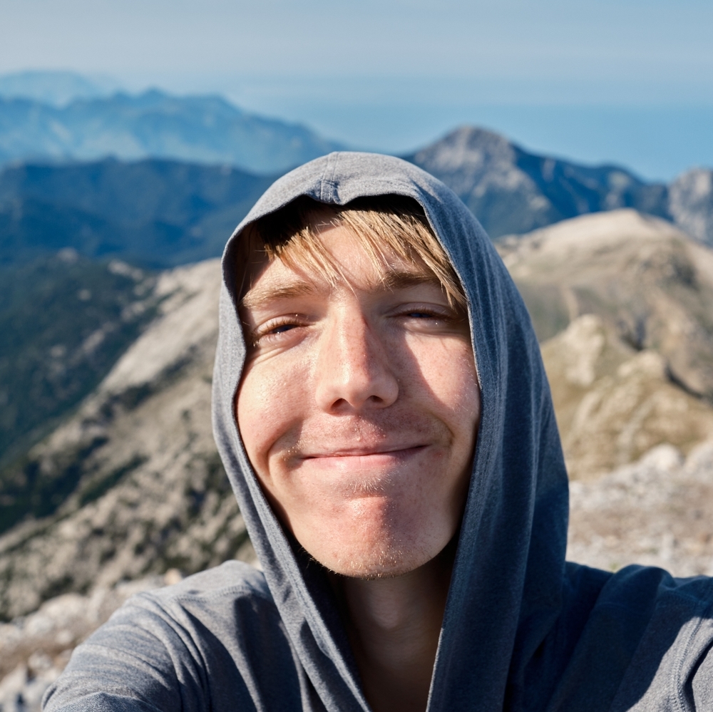 Meet your Posher, Drew